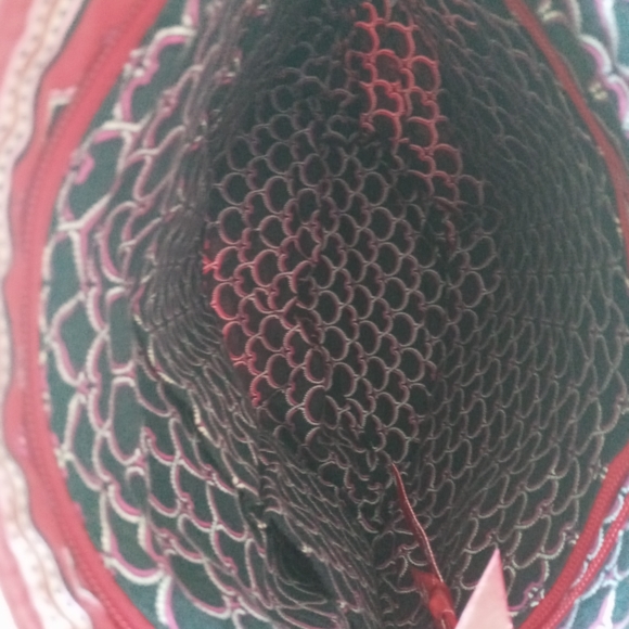 Vera Bradley Vintage Frankly Scarlet Morgan Bag - Picture 9 of 12